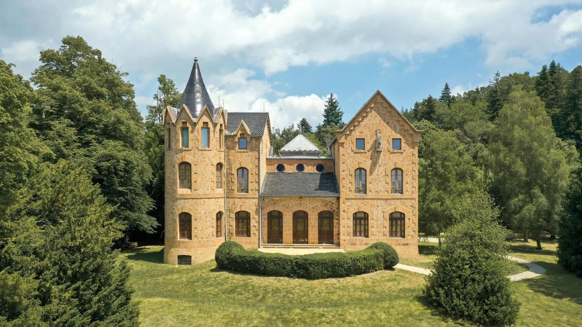 Domini De Villavecchia Sant Hilari Sacalm